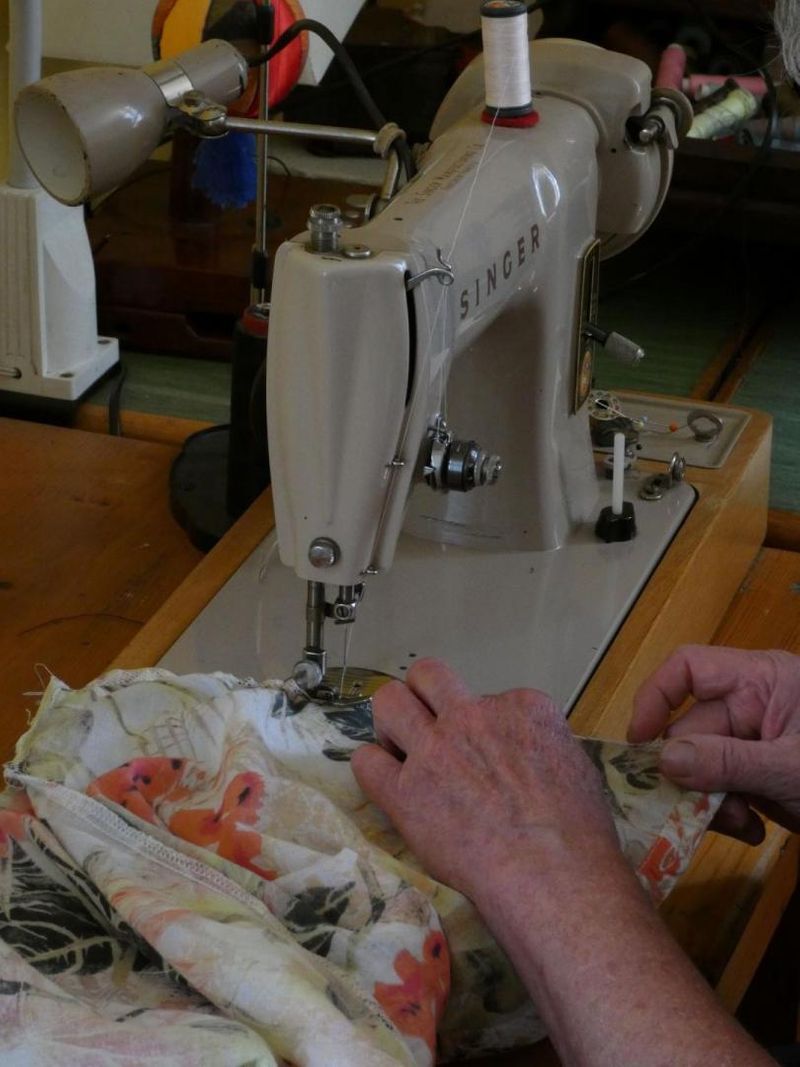 Confection et retouche de vêtements Confection et retouche de vêtements Neufchâteau