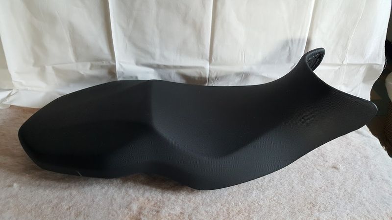 Habillage de selle moto Habillage de selle moto Neufchâteau